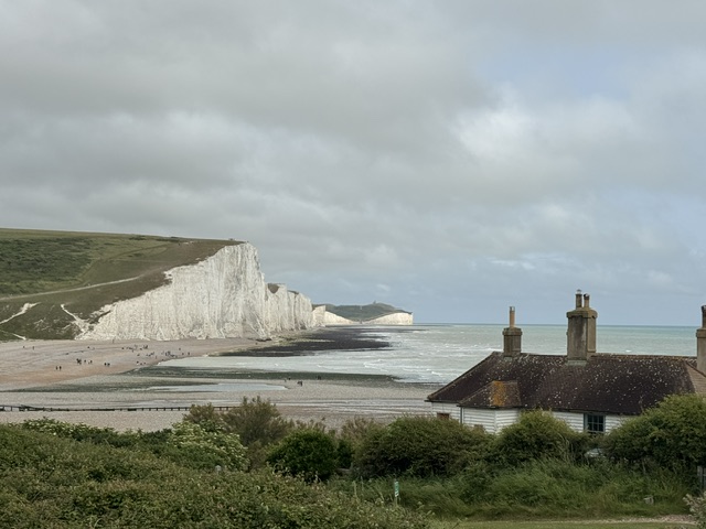 The Best Cliff Walk Near London: Seven Sisters vs Dover vs Thanet vs Beachy Head — Seven Sisters, East Sussex