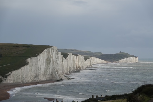 Seven Sisters Cliff Collapse Risk Explained: Why the Edge Is More Dangerous Than It Looks — Seven Sisters, East Sussex
