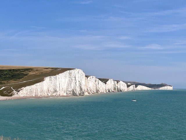 Seven Sisters Weather & Safety Guide: Essential Warnings for Cliff Walkers — Seven Sisters, East Sussex